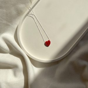 قلب قرمز اپال